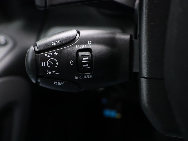 Toyota ProAce City Verso 1,2 T 130k Aut. L2 Family DPH - fotka 23 z 32