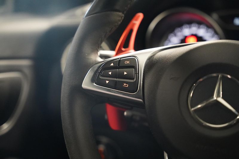 Mercedes-Benz CLA - fotka 14 z 23