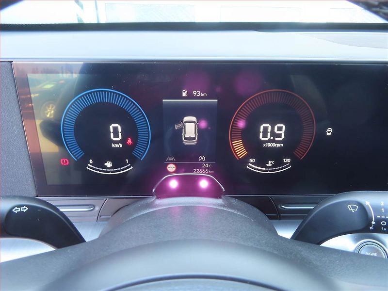 Hyundai Kona (2024) 1.0 T-GDI - fotka 11 z 25