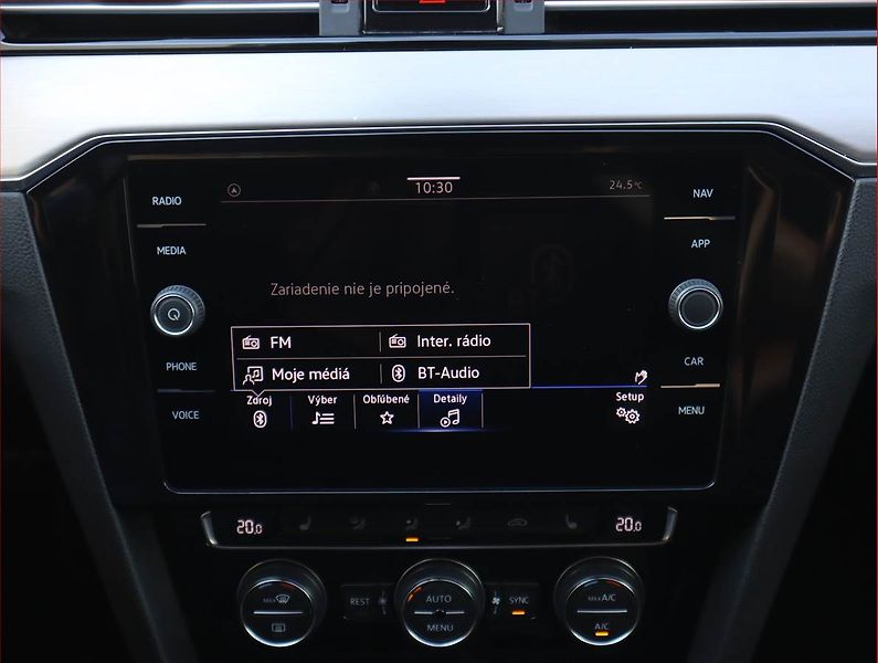 Volkswagen Passat (2019) 2.0 TDI - fotka 20 z 24