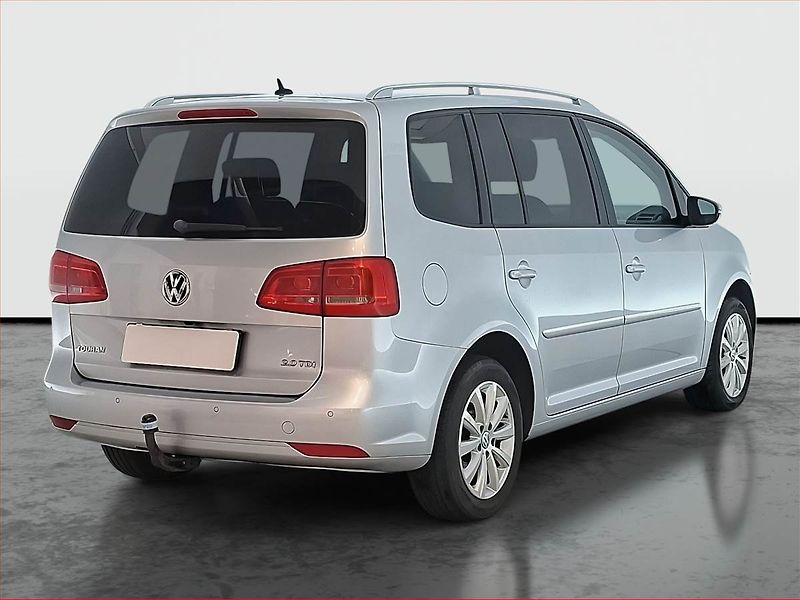Volkswagen Touran (2014) Comfortline 2.0 TDI, Xenony - fotka 5 z 17