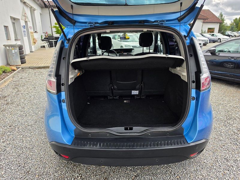Renault Scénic (2013) 1.5 DCI - fotka 11 z 17