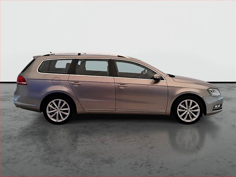 Volkswagen Passat (2012) 2.0 TDI, 4X4, Automat - fotka 6 z 20