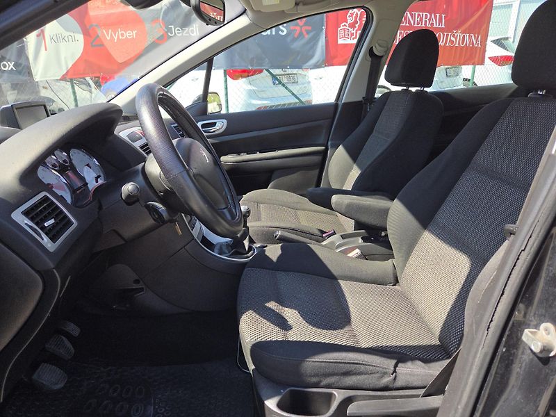 Peugeot 307 (2008) 1,6HDi PANORAMA splátky všem!  - fotka 9 z 12