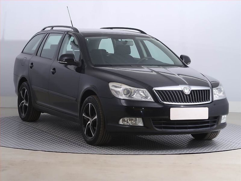 Škoda Octavia (2009) 1.8 TSI, po STK, Tažné - fotografie inzerátu