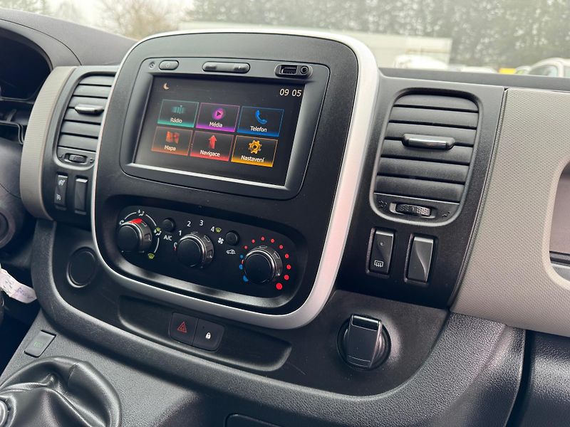 Renault Trafic (2019) 1.6 DCi 89 KW - fotka 11 z 16