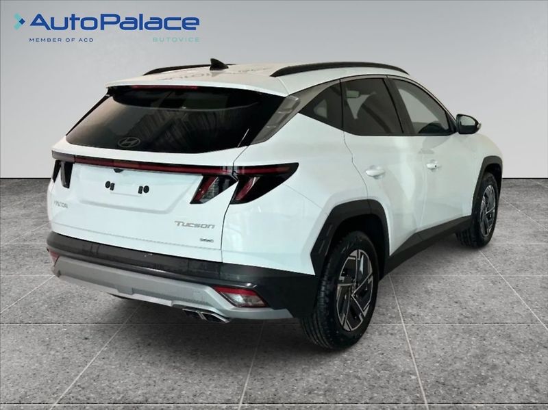 Hyundai Tucson 1,6 CRDI 4x4 STYLE MHEV DCT - fotka 4 z 7