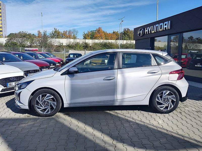 Hyundai i20 1.0 T-GDI/74kW Comfort Club AT - fotka 8 z 29