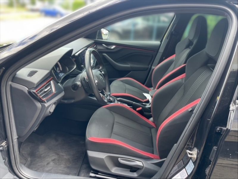 Škoda Scala 1,5 TSI Monte Carlo DSG - fotka 7 z 11