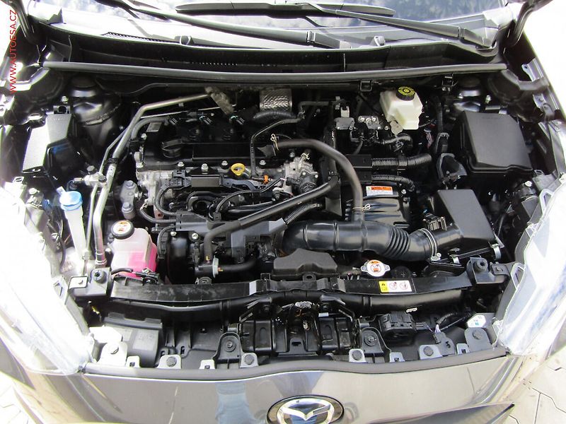 Mazda 2 (2023) 1.5 VVFi hybrid, 1.maj,ČR - fotka 7 z 22