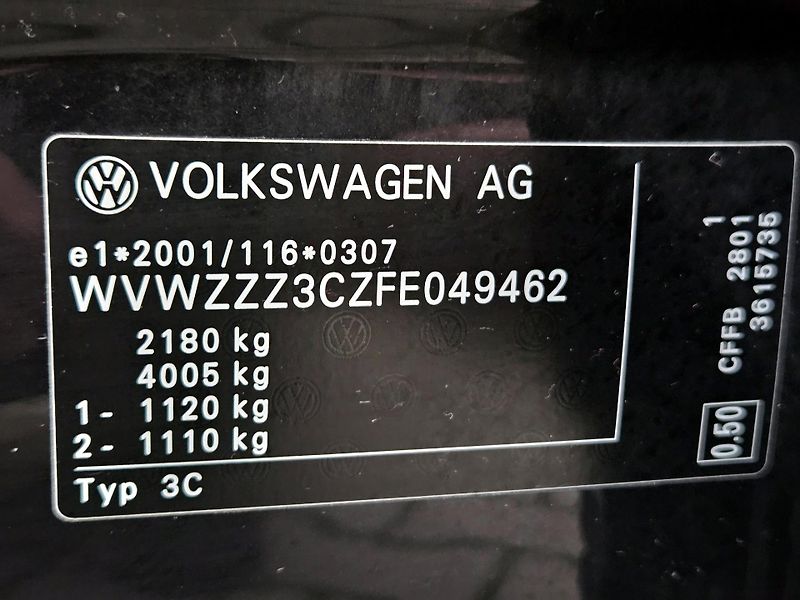 Volkswagen Passat TDi Highline, SERV.KNIHA       - fotka 7 z 51