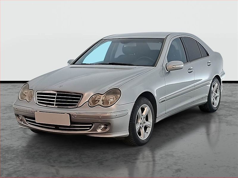 Mercedes-Benz Třídy C (2004) C 220 CDI , Automat - fotka 2 z 17