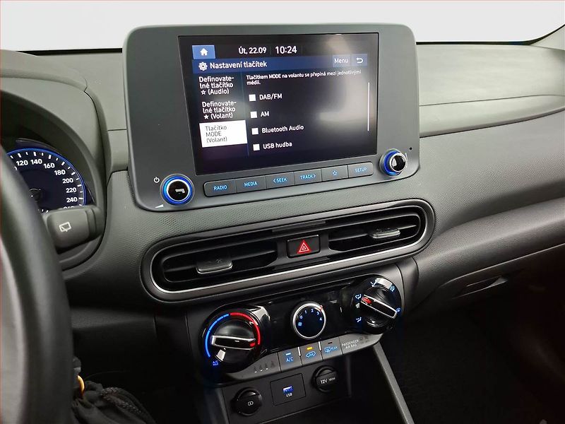 Hyundai Kona (2022) 1.0 T-GDI, ČR,1.maj - fotka 12 z 20