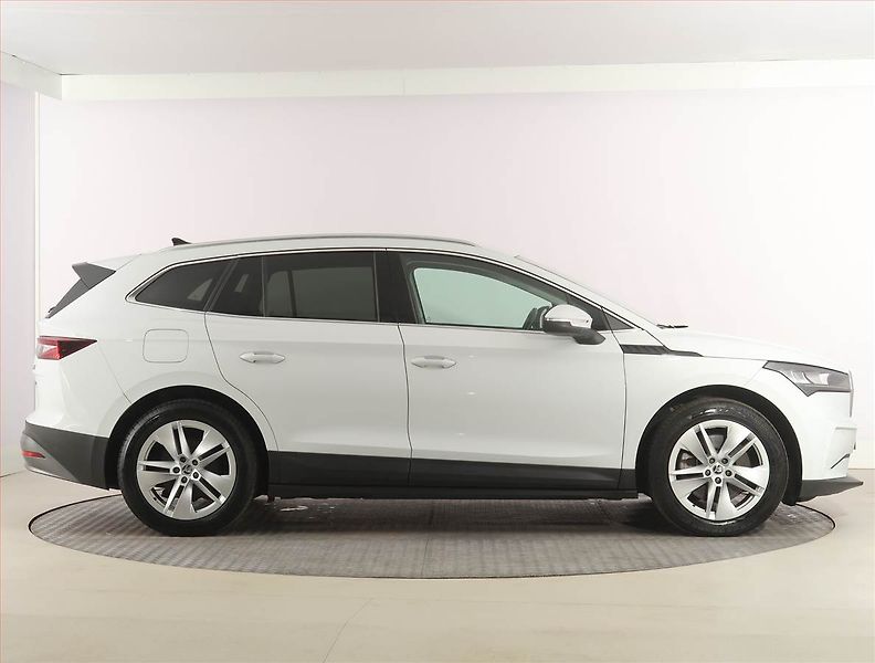 Škoda Enyaq (2021) iV 80 (82 kWh), SoH 91% - fotka 6 z 29