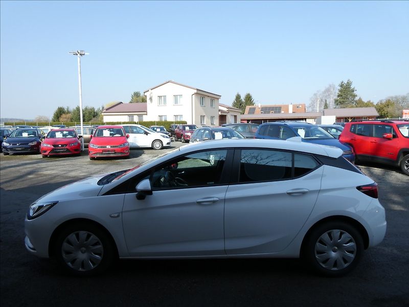 Opel Astra 1,6 CDTi 81kW,2x kola,serviska - fotka 6 z 40