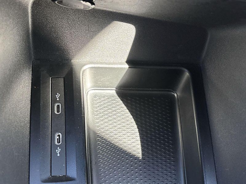 Volkswagen Caddy (2021) 1.5 TSI DSG Style - fotka 22 z 31