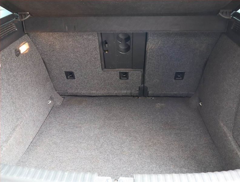 Volkswagen Tiguan (2008) 2.0 TDI, 4X4, nová STK, Tažné - fotka 14 z 18