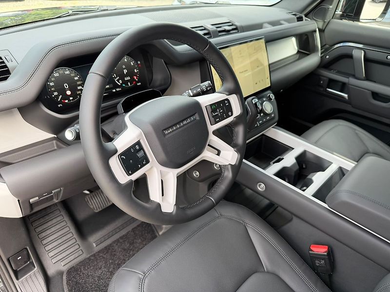 Land Rover Defender (2026) 110 X-Dynamic HSE V8 P425 - fotka 22 z 38