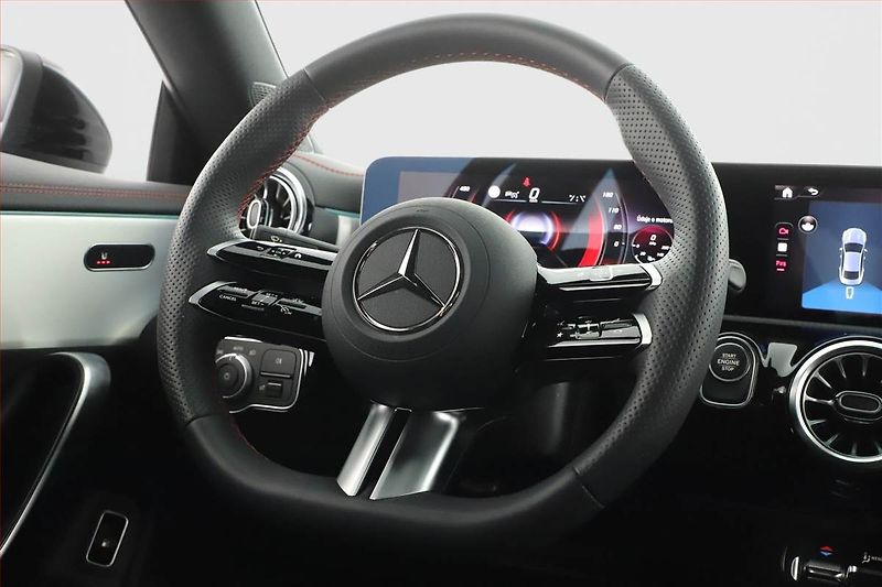 Mercedes-Benz CLA (2025) 250 e - fotka 24 z 28