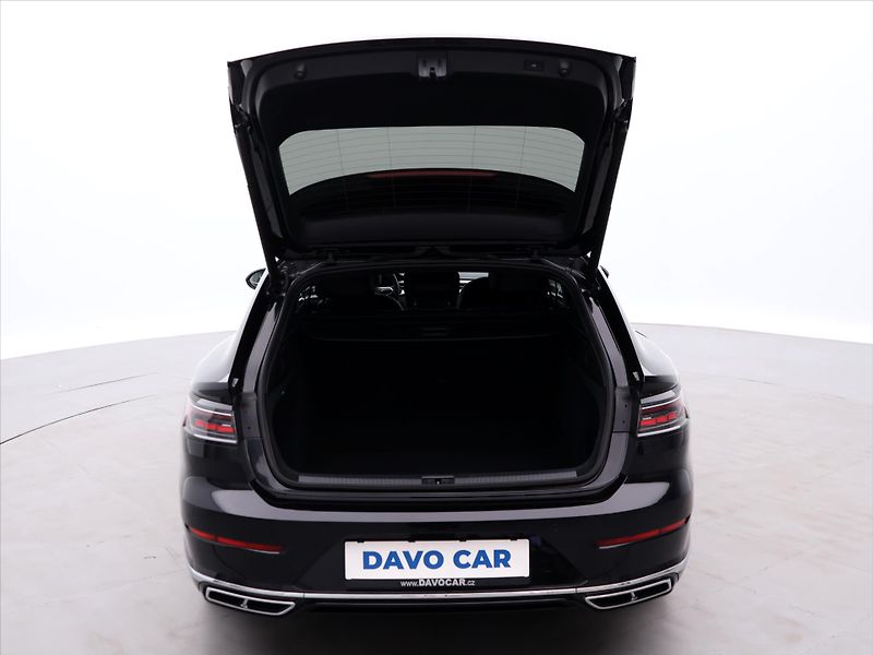 Volkswagen Arteon Shooting Brake 2,0 TDI DSG R-Line Navi Led - fotka 9 z 37