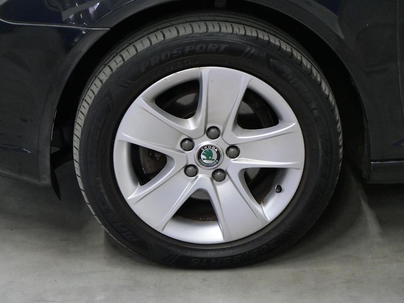 Škoda Octavia - fotka 10 z 23