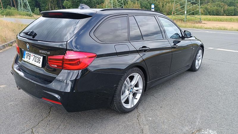 BMW Řada 3 320d MPaket 2,0D B47 Automat - fotka 4 z 36