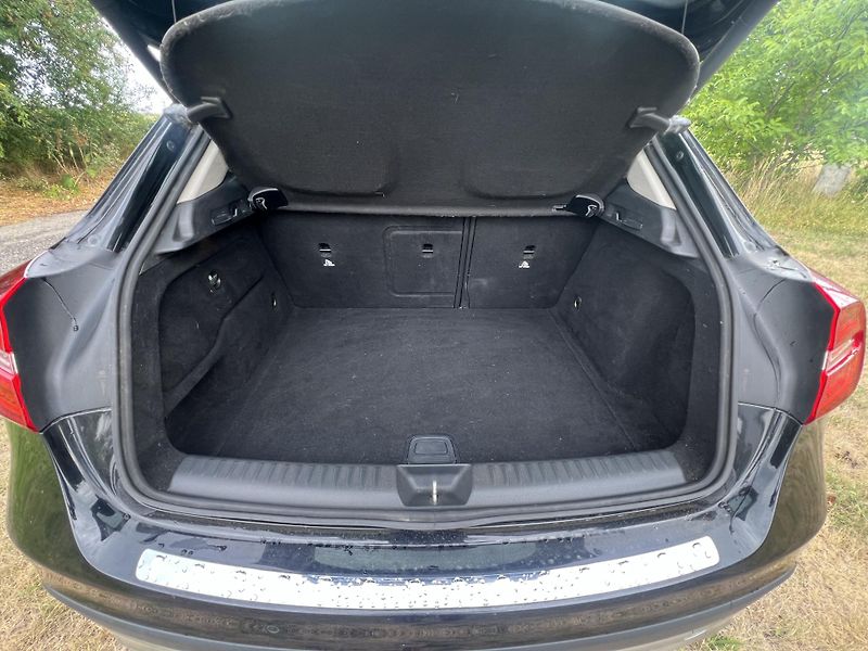 Mercedes-Benz GLA GLA 220 CDI 125 kw 4x4 - fotka 16 z 22