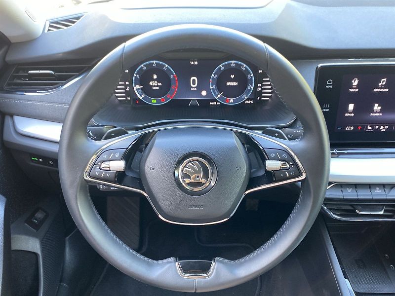 Škoda Octavia (2023) 1.5 TSI M-HEV DSG Style - fotka 10 z 38