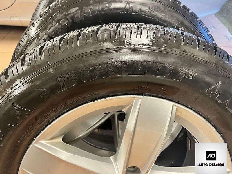 Volkswagen Tiguan 17 ORIG.ALU.VČ-ZIMNÍ235/65/17 - fotka 4 z 12