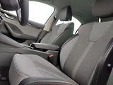 Škoda Octavia (2024) Top Selection 1,5 Tsi 110 kw D - náhled 24