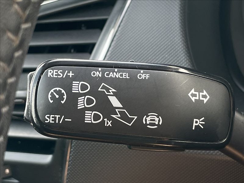Škoda Fabia 1,0 TSI Combi Ambition Plus - fotka 11 z 24