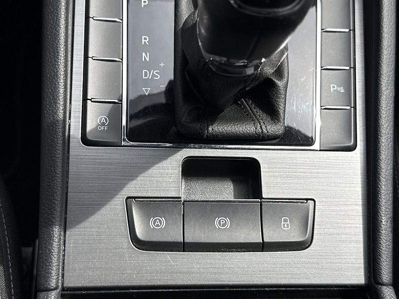 Škoda Superb (2022) Combi 2.0 TDI DSG Style - fotka 24 z 33