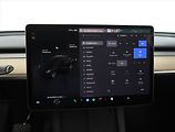 Tesla Model Y (2022) Long Range AWD 79kWh, SoH 88% - náhled 19
