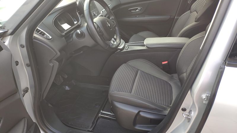 Renault Grand Scénic (2021) 1,8DCI AUTOMAT 7 míst  - fotka 18 z 18