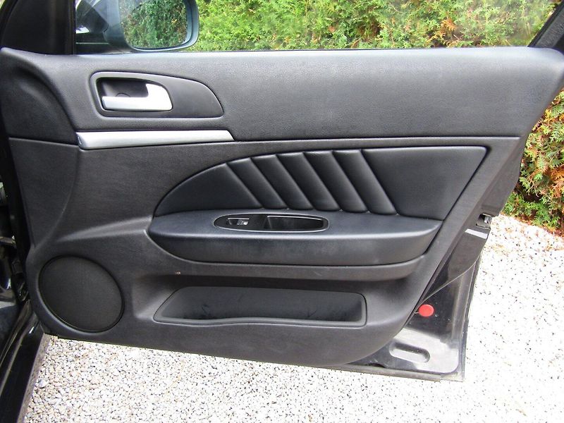 Alfa Romeo 159 (2009) 2.0JTD 125kW - fotka 25 z 33