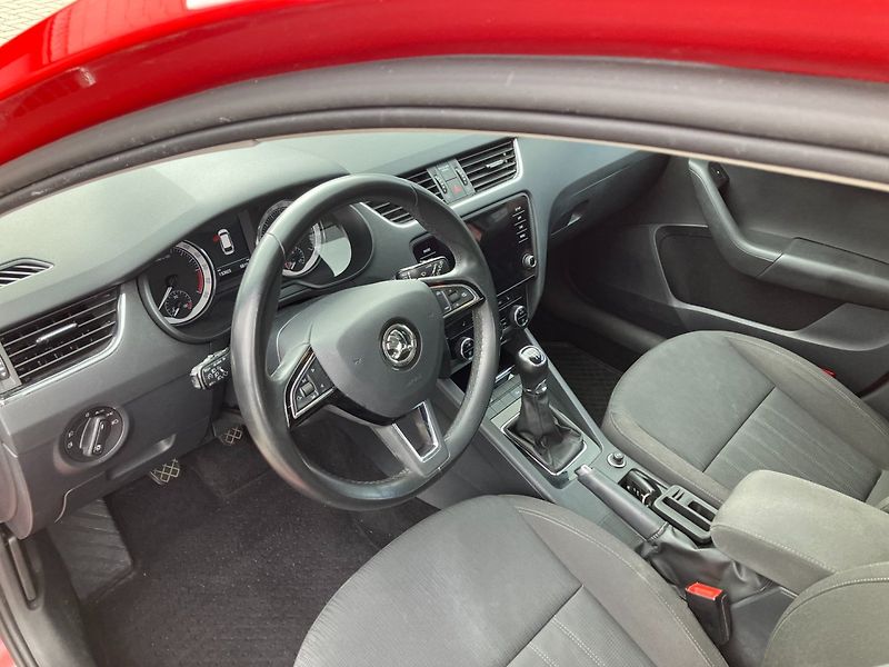 Škoda Octavia (2019) 1.6TDI 85kW STYLE NEHAVAROVANÉ - fotka 19 z 29