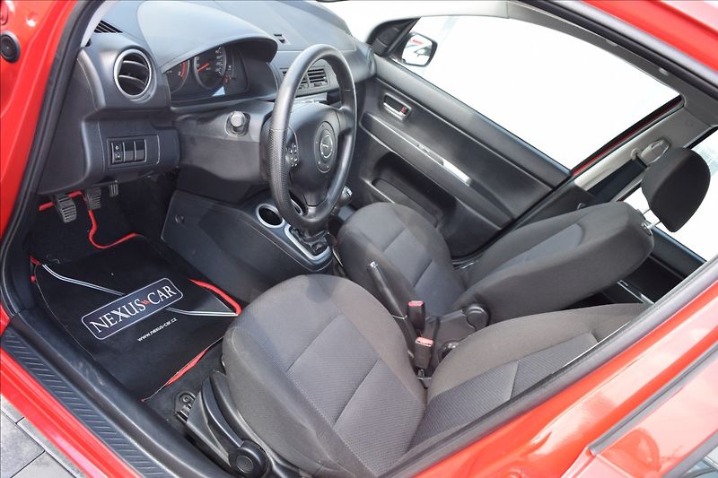Mazda 2 1,2 I 55KW NÍZKÉ KM BEZ KOROZE - fotka 15 z 41