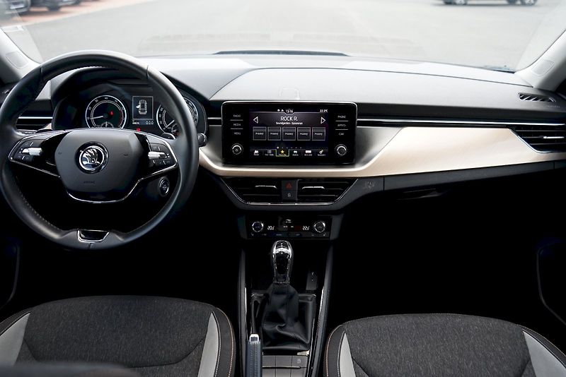 Škoda Kamiq (2023) TSI 110 kW Style DSG - tažné - fotka 8 z 30