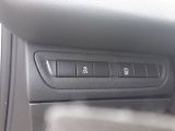 Peugeot 208 (2015) 1.0  PT ,AC,TEMP. - náhled 11