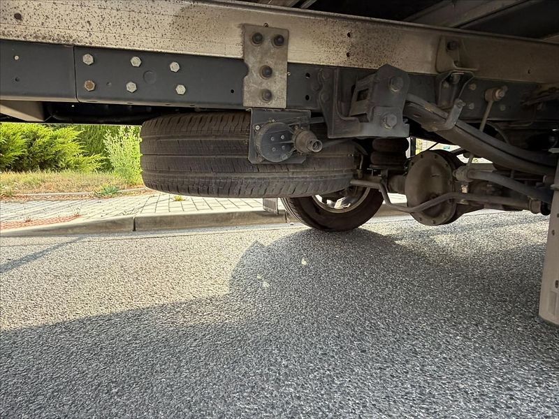 Iveco Daily 3,0 35S18HA8 PLACHTA 10 PALETA - fotka 18 z 37