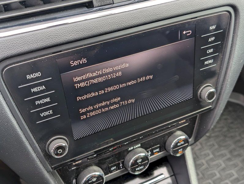 Škoda Octavia (2017) 2.0 TDI / 110 kW 4x4 Style Plu - fotka 23 z 30