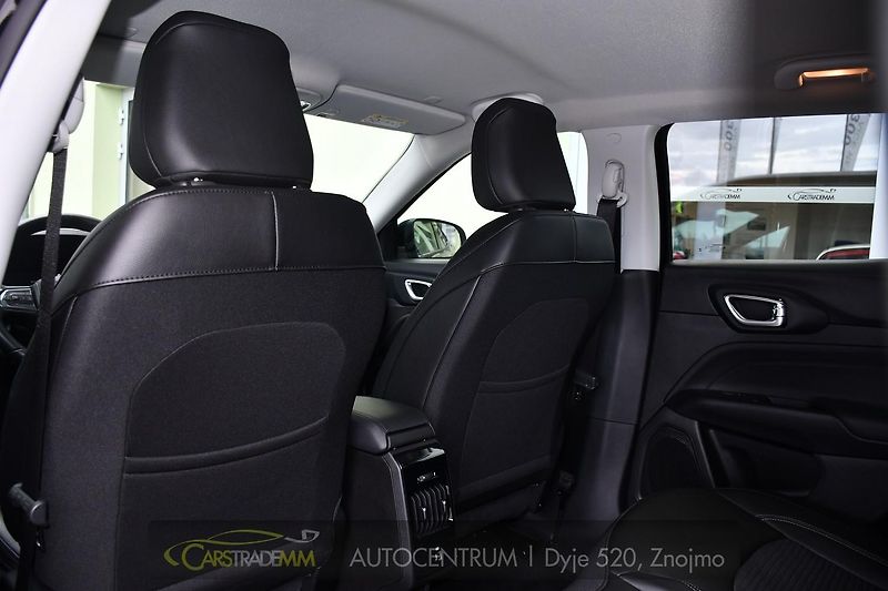 Jeep Compass 1.5l GSE T4 48V e-Hybrid - fotka 12 z 52