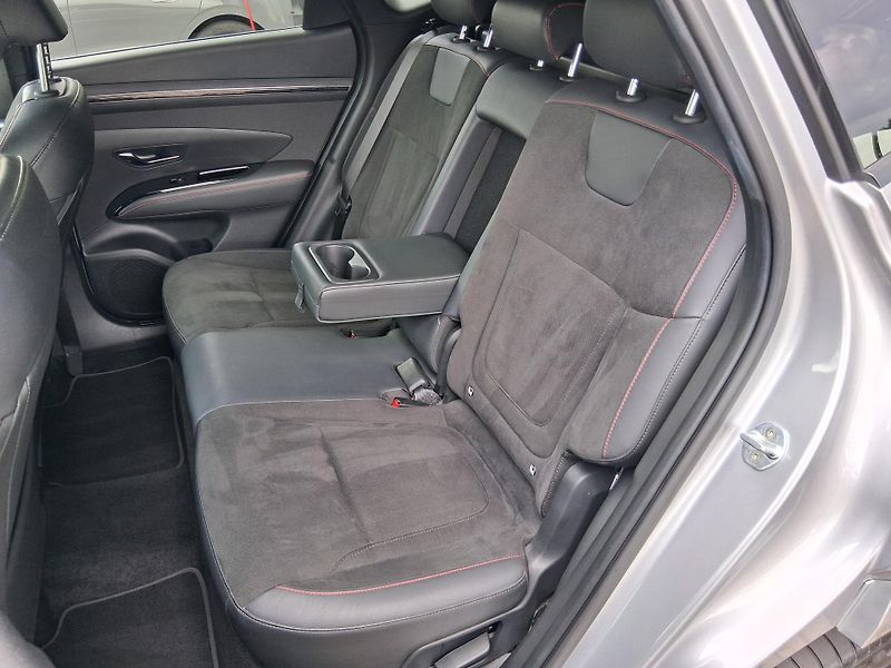 Hyundai Tucson N-LINE 1.6 T-GDi 4x4 132kW     - fotka 5 z 30