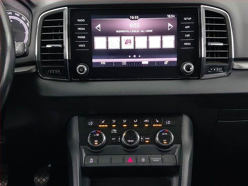 Škoda Karoq (2019) 1.6 TDI, Serv.kniha - fotka 12 z 19