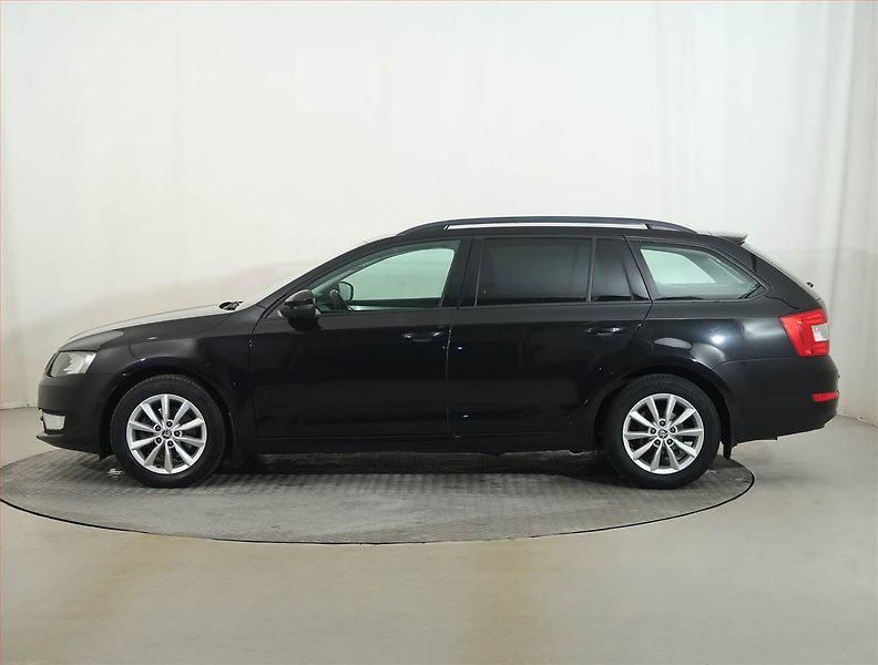 Škoda Octavia (2016) Ambition 2.0 TDI, Tempomat - fotka 3 z 13