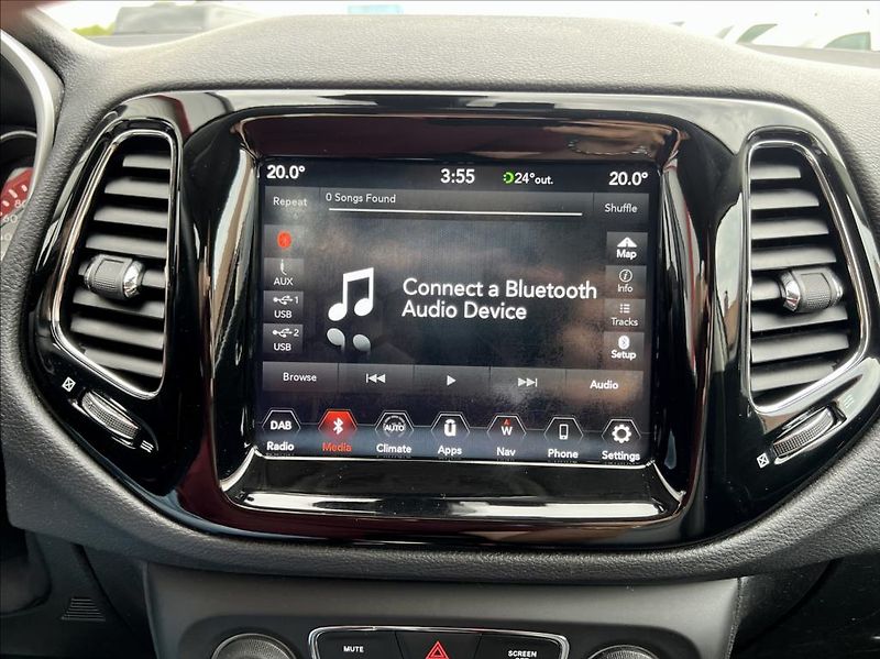 Jeep Compass 1,4 m-Air LIMITED my19 - fotka 31 z 45