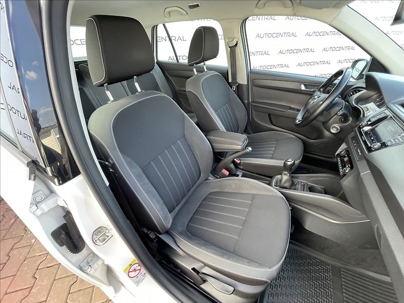 Škoda Fabia 1,0 TSi,STYLE,Po serv.,ČR,DPH - fotka 20 z 22
