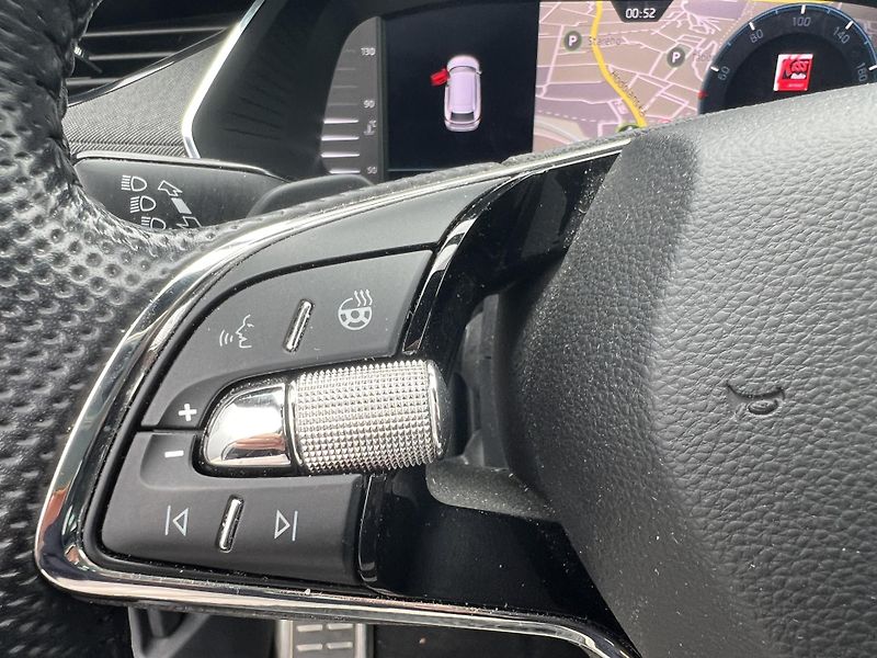Škoda Octavia (2023) 2,0TDi 110kW SPORTLINE DSG - fotka 14 z 37