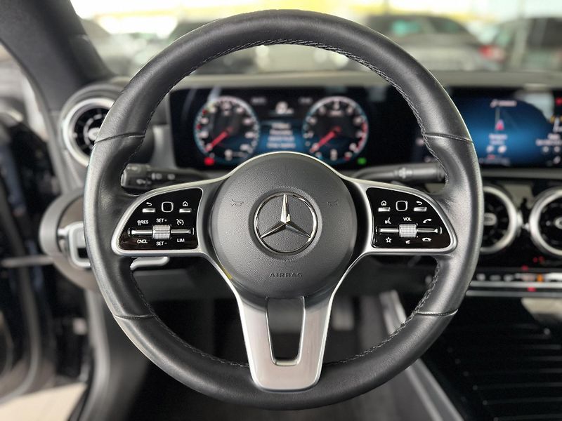 Mercedes-Benz CLA 180 AUT*100kW*REZERVACE! - fotka 23 z 33
