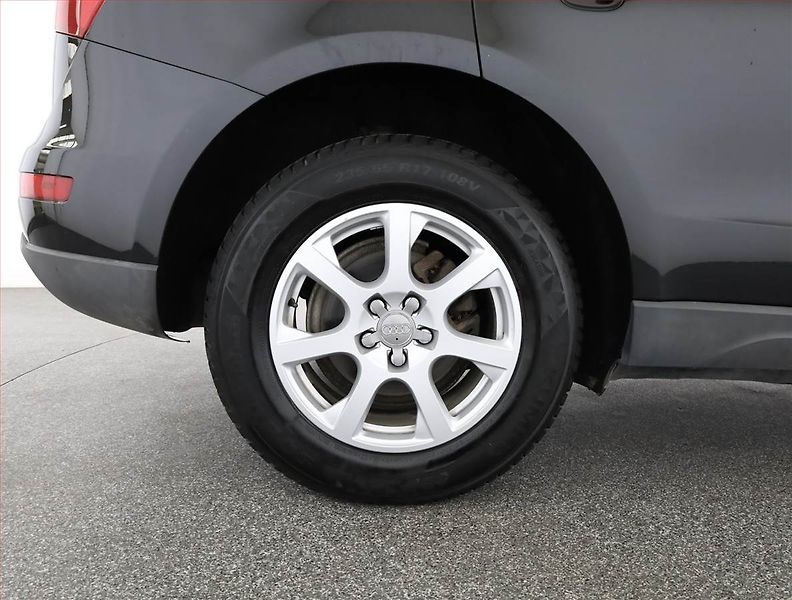 Audi Q5 (2012) 2.0 TDI, 4X4, Automat - fotka 18 z 18